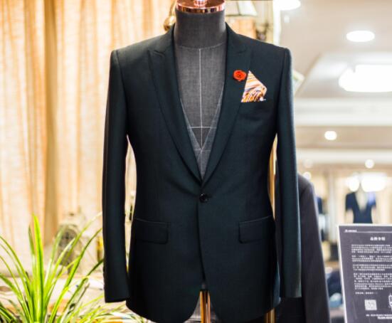 高檔婚禮西服價格