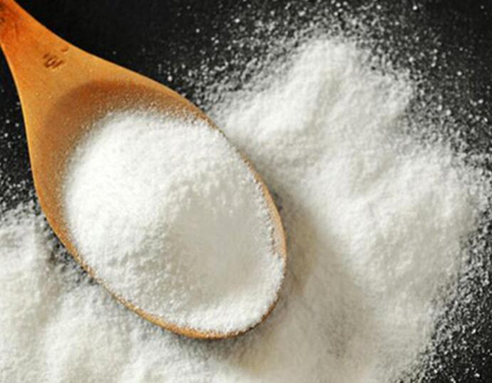 白衣服發(fā)黃洗白小竅門