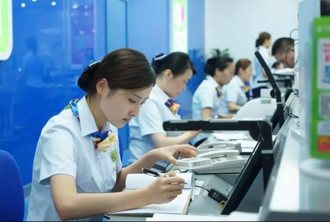 中國移動通信集團工作服定制款式圖片