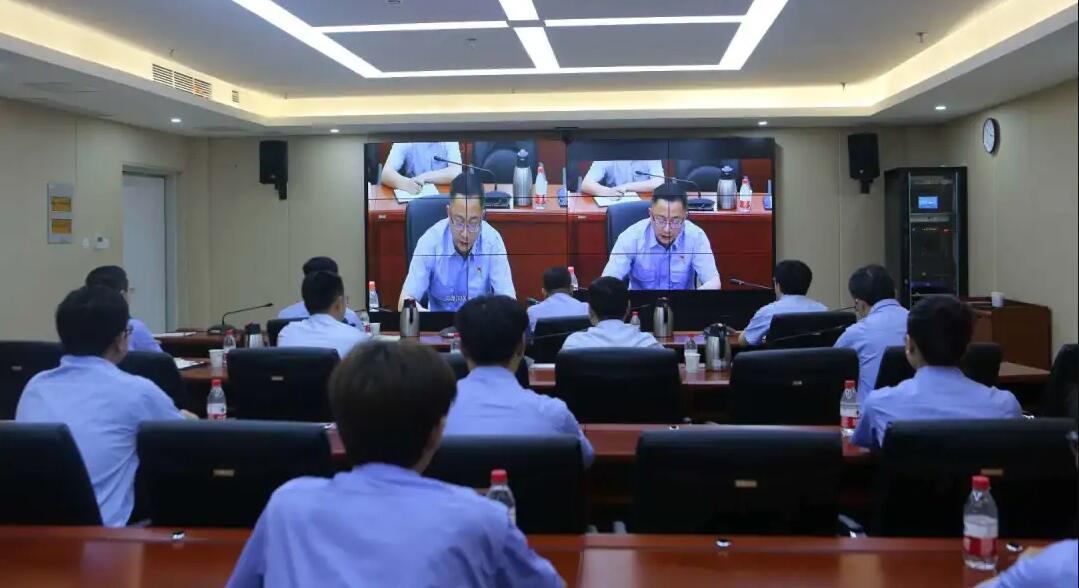 中國航空工業集團工作服定制款式圖片